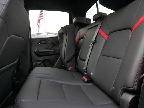 Sterling Gray Metallic 2026 Chevrolet Colorado Z71