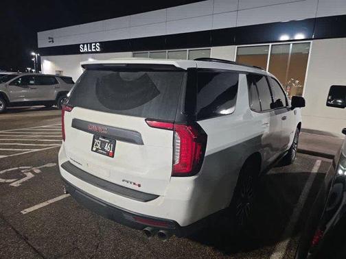 2024 GMC Yukon 4WD AT4