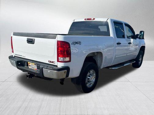 2009 GMC Sierra 2500 SLE Crew Cab
