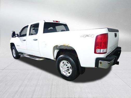 2009 GMC Sierra 2500 SLE Crew Cab