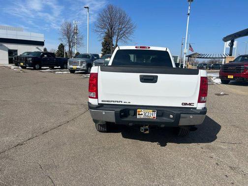 2009 GMC Sierra 2500 SLE Crew Cab