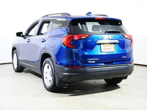 Blue Emerald Metallic 2020 GMC Terrain SLE