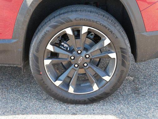 Radiant Red Tintcoat 2026 Chevrolet Equinox AWD RS