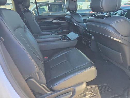 2022 Jeep Grand Wagoneer Series I 4x4