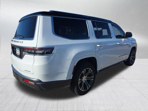 2022 Jeep Grand Wagoneer Series I 4x4