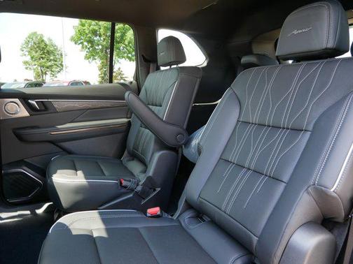 2025 Buick Enclave Avenir FWD