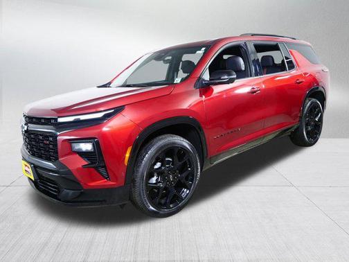 Radiant Red Tintcoat 2024 Chevrolet Traverse RS