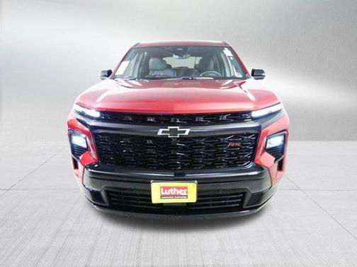 Radiant Red Tintcoat 2024 Chevrolet Traverse RS