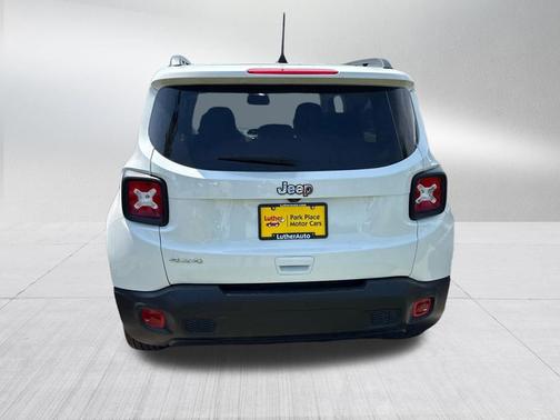 Alpine White Clearcoat 2023 Jeep Renegade Latitude