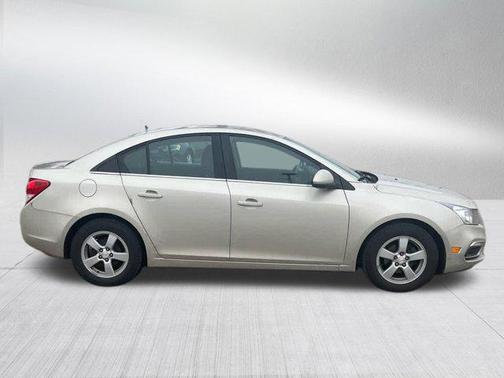 2015 Chevrolet Cruze 1LT