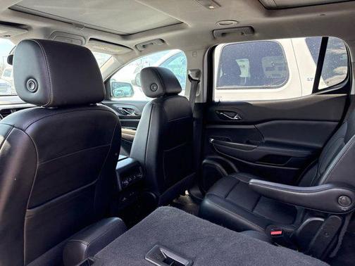 2021 GMC Acadia AWD SLT