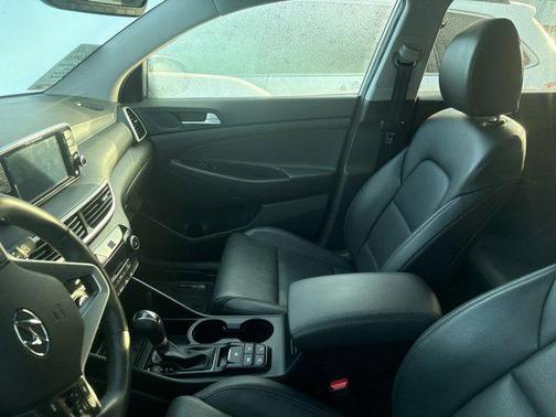 2021 Hyundai TUCSON Limited