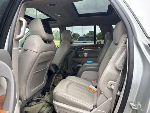 2010 Buick Enclave 2XL