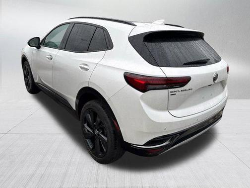 White Frost Tricoat 2023 Buick Envision Essence AWD