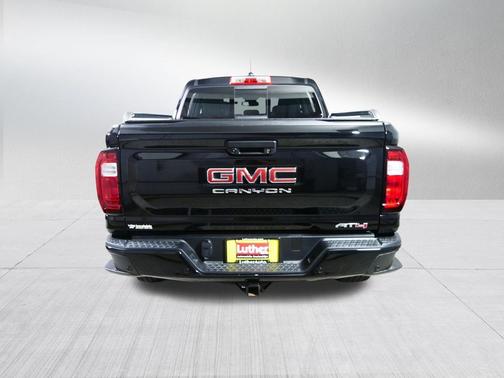 Onyx Black 2025 GMC Canyon AT4