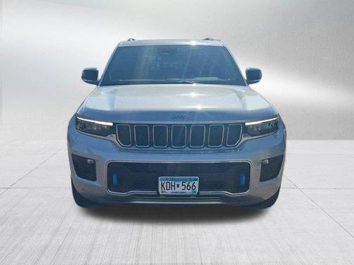 2022 Jeep Grand Cherokee 4xe Overland
