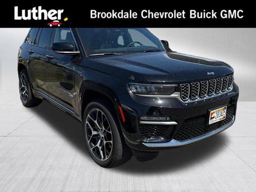 Diamond Black Crystal Pearlcoat 2024 Jeep Grand Cherokee 4xe Summit Reserve