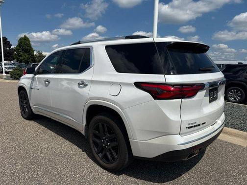 2022 Chevrolet Traverse Premier