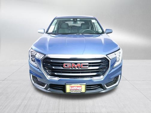 Downpour Metallic 2024 GMC Terrain SLE