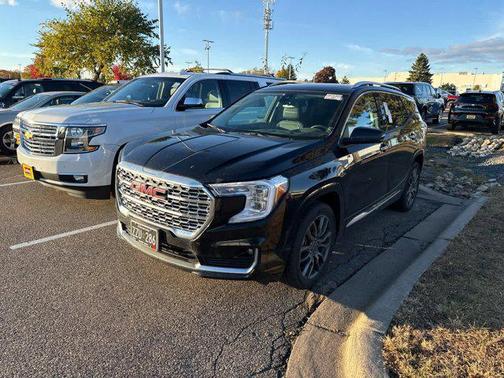 2022 GMC Terrain Denali