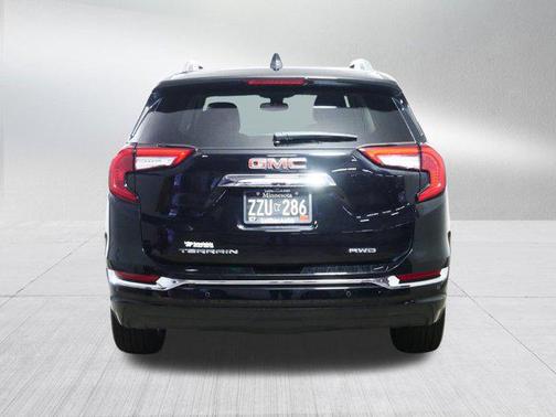 2022 GMC Terrain Denali