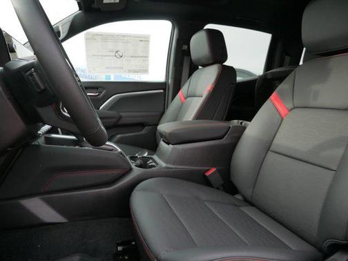 Black 2026 Chevrolet Colorado Z71