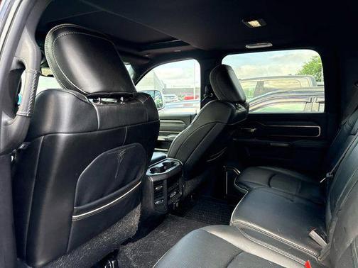 2019 RAM 2500 Limited Crew Cab 4x4 6'4' Box