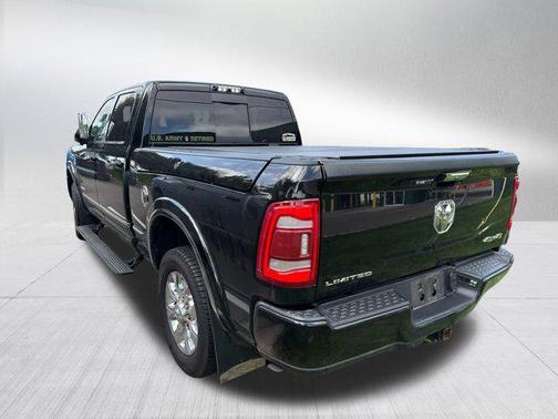 2019 RAM 2500 Limited Crew Cab 4x4 6'4' Box