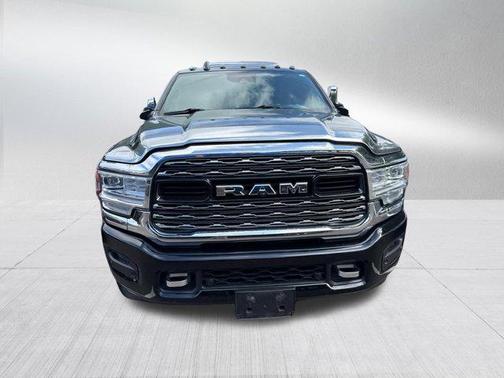 2019 RAM 2500 Limited Crew Cab 4x4 6'4' Box