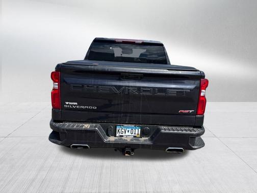 Dark Ash Metallic 2022 Chevrolet Silverado 1500 RST