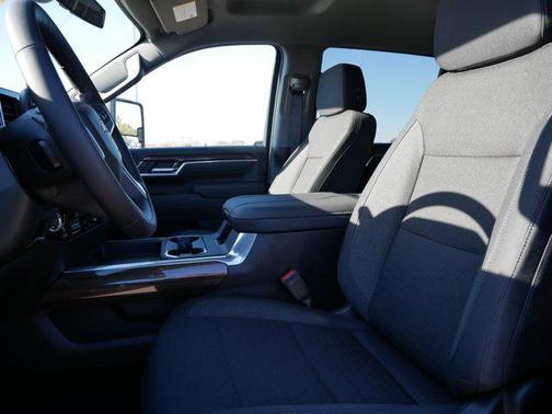 2026 Chevrolet Silverado 3500 LT