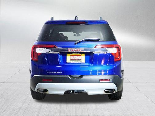 2023 GMC Acadia AWD SLT