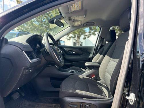 Ebony Twilight Metallic 2023 GMC Terrain SLE