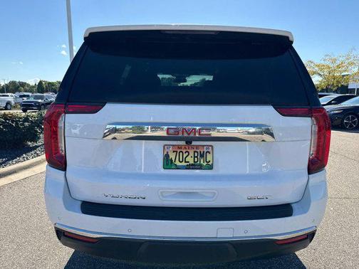 2024 GMC Yukon SLT