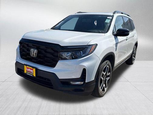 2023 Honda Passport AWD Elite