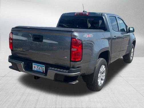 Satin Steel Metallic 2022 Chevrolet Colorado LT