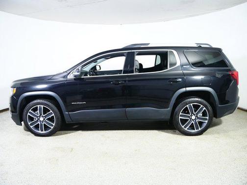2023 GMC Acadia AWD SLT