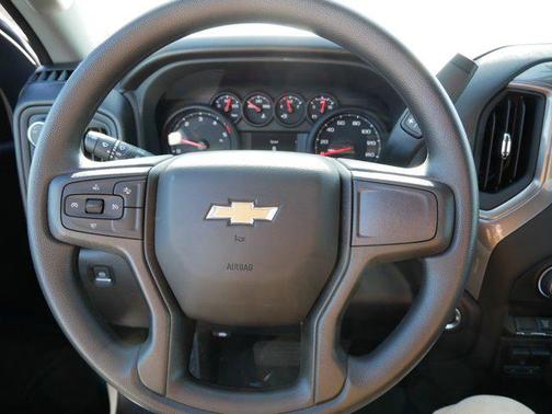 2025 Chevrolet Silverado 3500 WT