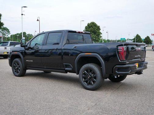 2025 GMC Sierra 3500 Base
