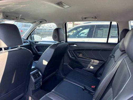 2024 Volkswagen Tiguan 2.0T SE 4MOTION