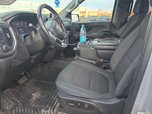 Silver Ice Metallic 2021 Chevrolet Silverado 1500 LT