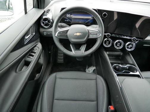 2025 Chevrolet Blazer EV eAWD LT