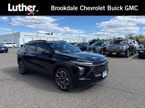 Mosaic Black Metallic 2024 Chevrolet Trax FWD 2RS