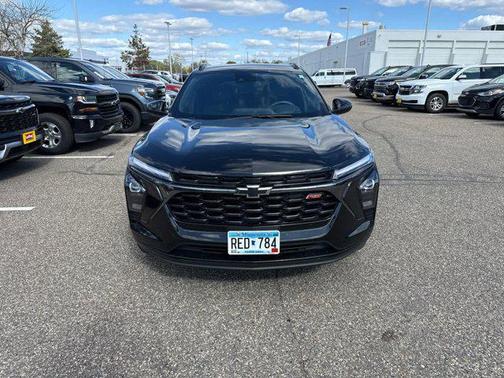 Mosaic Black Metallic 2024 Chevrolet Trax FWD 2RS