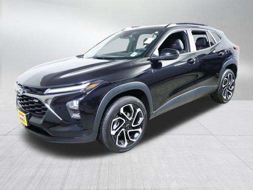 Mosaic Black Metallic 2024 Chevrolet Trax FWD 2RS