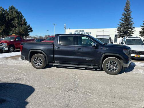 2023 GMC Sierra 1500 SLT