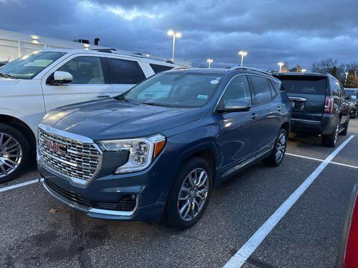 2024 GMC Terrain Denali