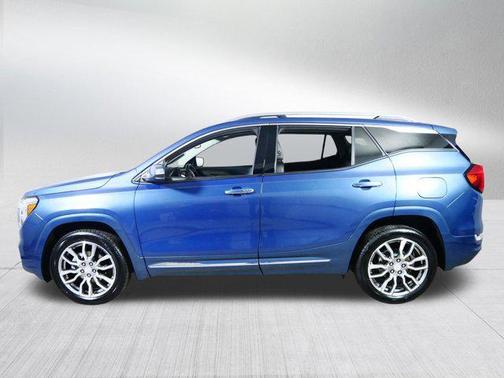 2024 GMC Terrain Denali