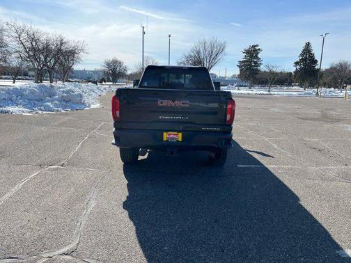 2022 GMC Sierra 3500 Denali