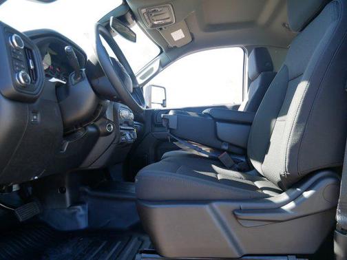 2025 GMC Sierra 3500 Base
